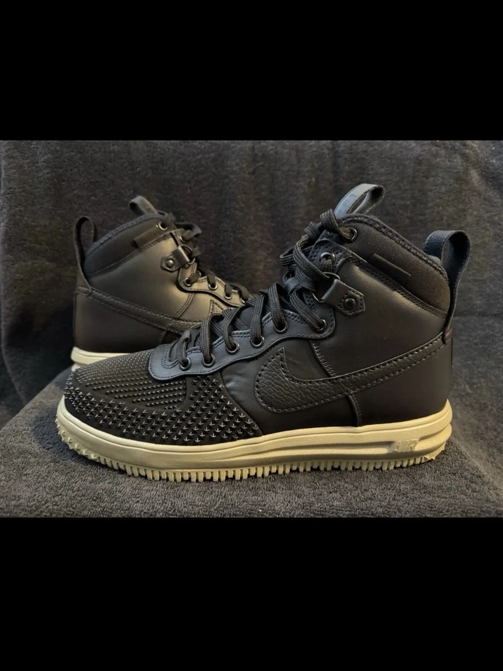 Size 10.5 - Nike Men's Lunar Force 1 Duckboot Black Neutral Olive B Grade